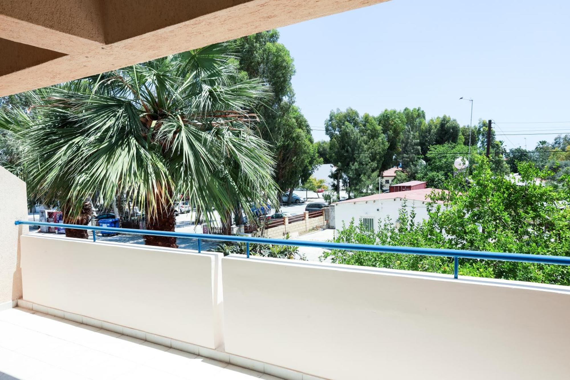 Mackenzie Apartment 101 Larnaca Exterior foto